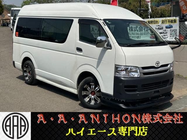TOYOTA HIACE van 4WD