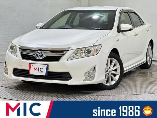 TOYOTA CAMRY HYBRID