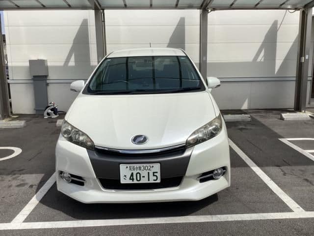 TOYOTA WISH