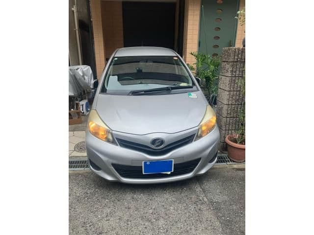 TOYOTA VITZ
