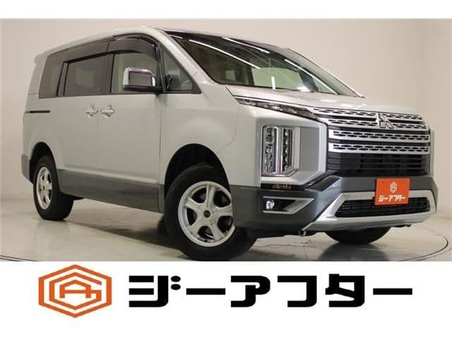 MITSUBISHI DELICA D:5 4WD