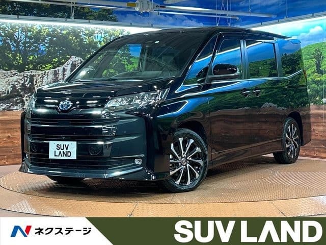 TOYOTA NOAH HYBRID