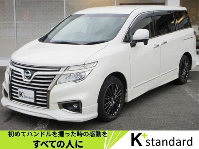 NISSAN ELGRAND