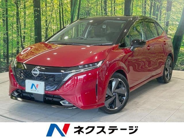 NISSAN AURA