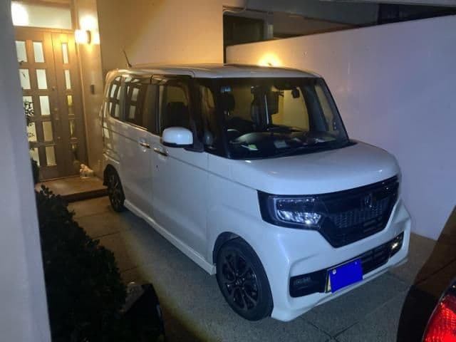 HONDA N BOX CUSTOM