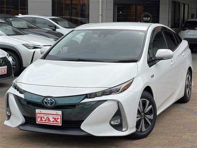 TOYOTA PRIUS PHV