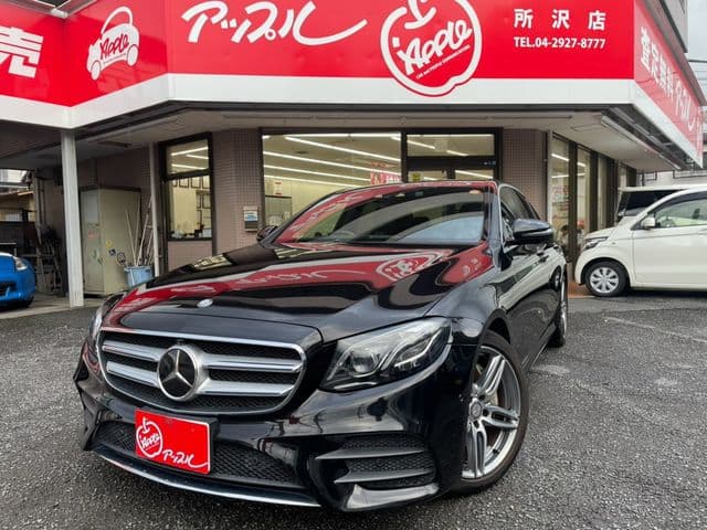 MERCEDES BENZ MERCEDES BENZ E class sedan