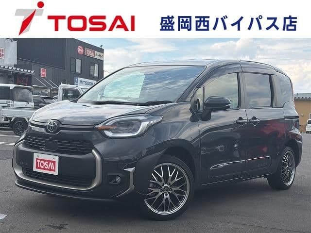 TOYOTA SIENTA HYBRID
