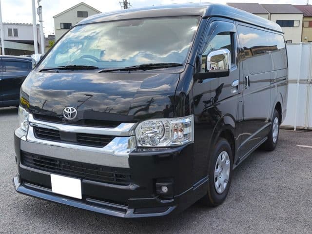 TOYOTA HIACE wagon