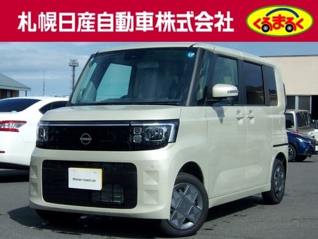 NISSAN ROOX 4WD