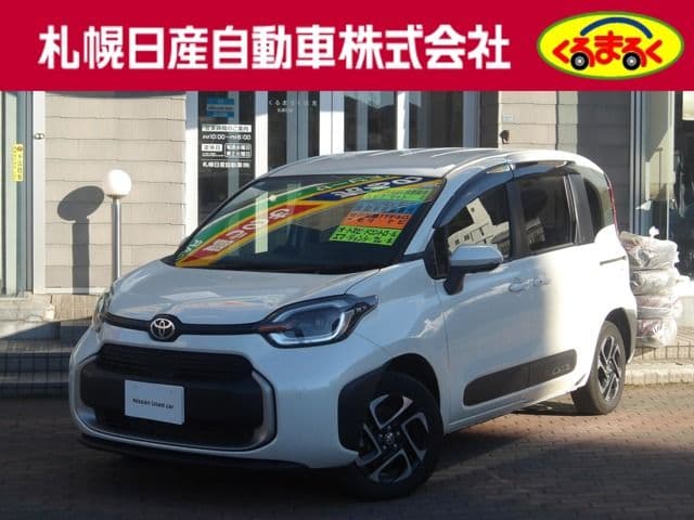 TOYOTA SIENTA HYBRID