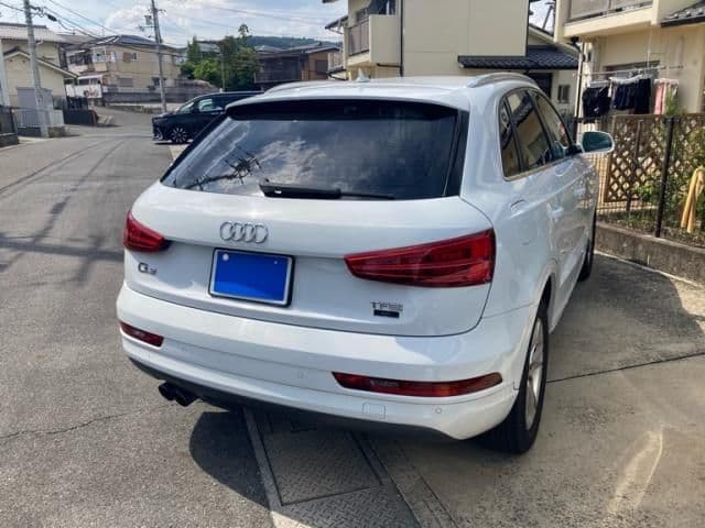 AUDI AUDI Q3