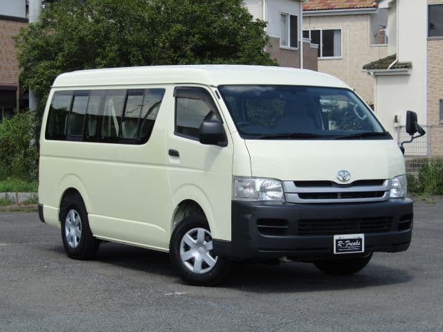 TOYOTA HIACE wagon 4WD