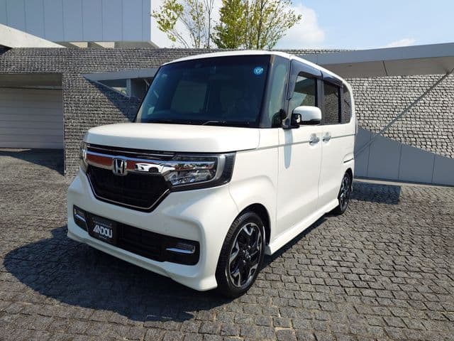 HONDA N BOX CUSTOM