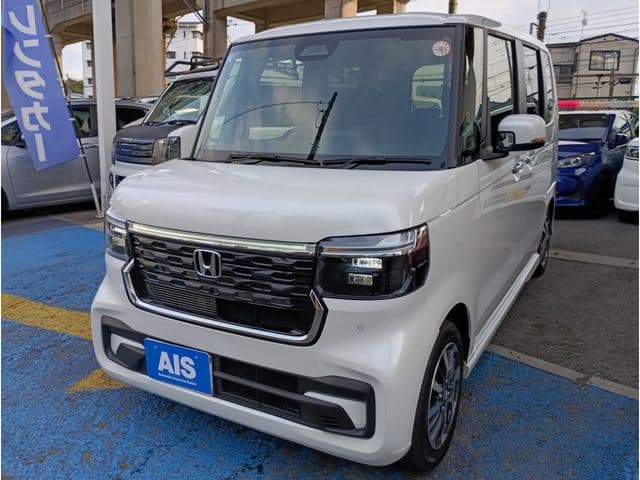 HONDA N BOX CUSTOM