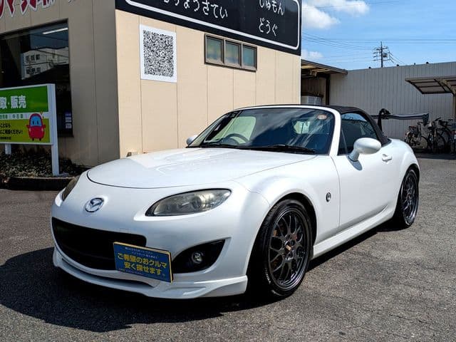 MAZDA ROADSTER