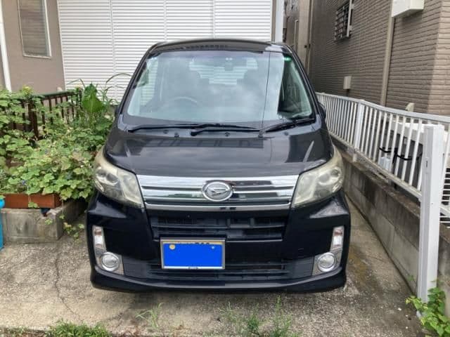 DAIHATSU MOVE CUSTOM