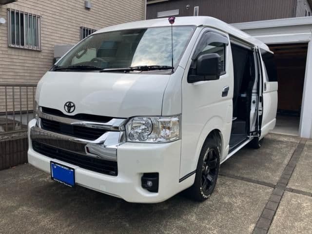 TOYOTA HIACE wagon 4WD