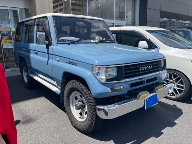 TOYOTA LANDCRUISER PRADO