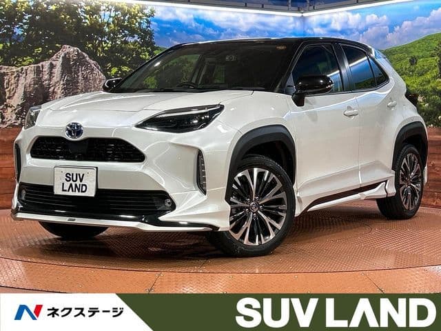 TOYOTA YARIS CROSS HYBRID
