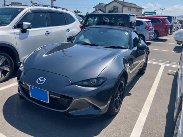 MAZDA ROADSTER
