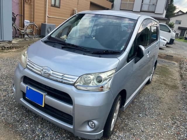 DAIHATSU MOVE CUSTOM