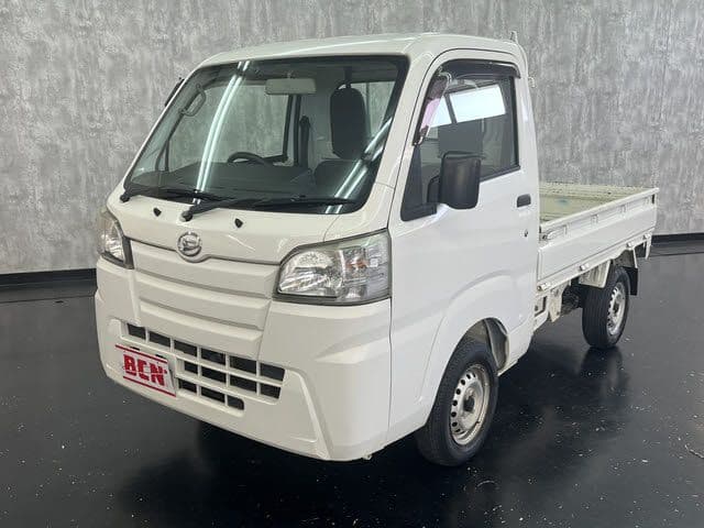 DAIHATSU HIJET truck 4WD