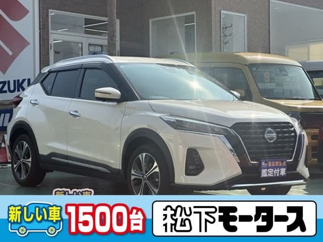 NISSAN KICKS