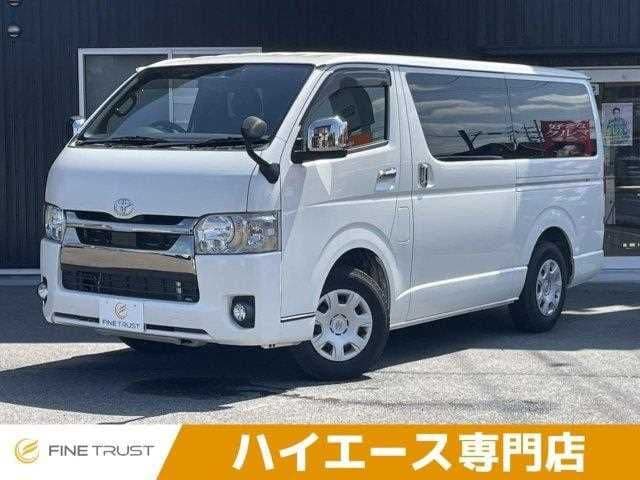 TOYOTA HIACE van 2WD