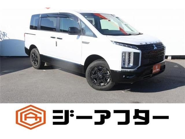 MITSUBISHI DELICA D:5 4WD