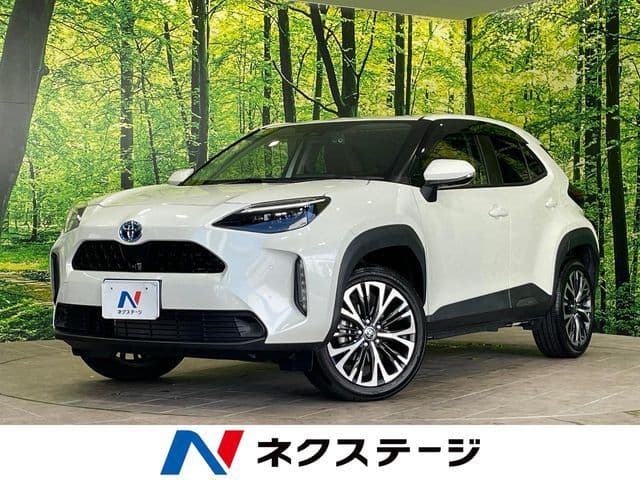 TOYOTA YARIS CROSS HYBRID