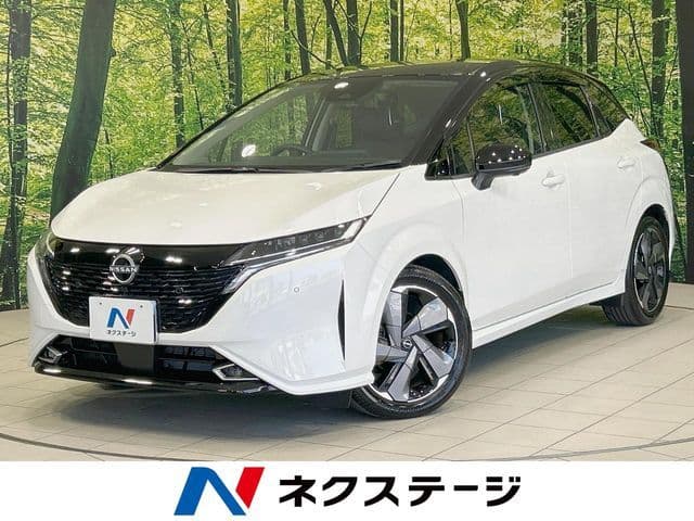 NISSAN AURA