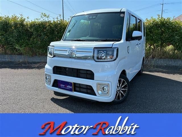 TOYOTA PIXIS MEGA