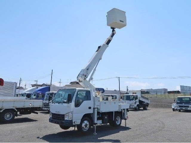 ISUZU ELF