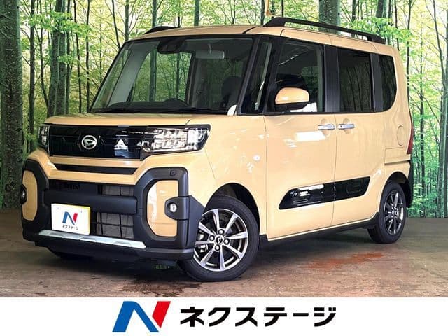DAIHATSU TANTO FAN CROSS