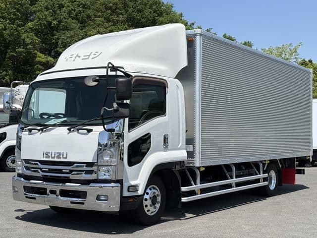 ISUZU FORWARD