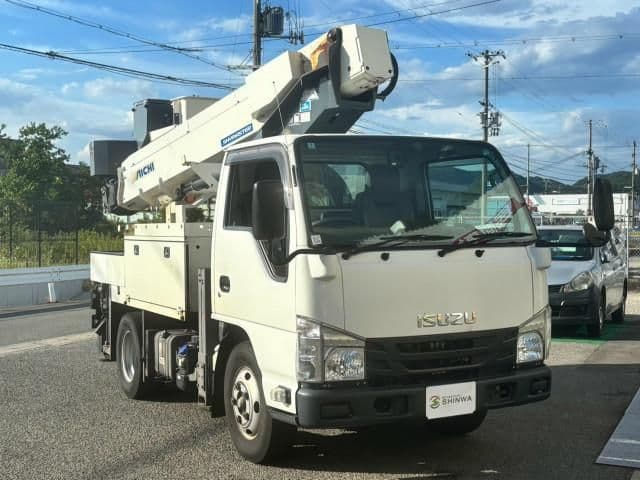 ISUZU ELF