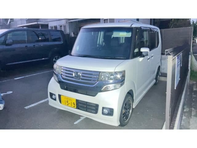 HONDA N BOX CUSTOM