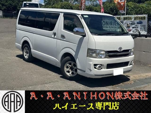 TOYOTA HIACE van 2WD