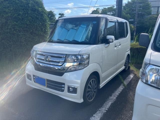HONDA N BOX CUSTOM