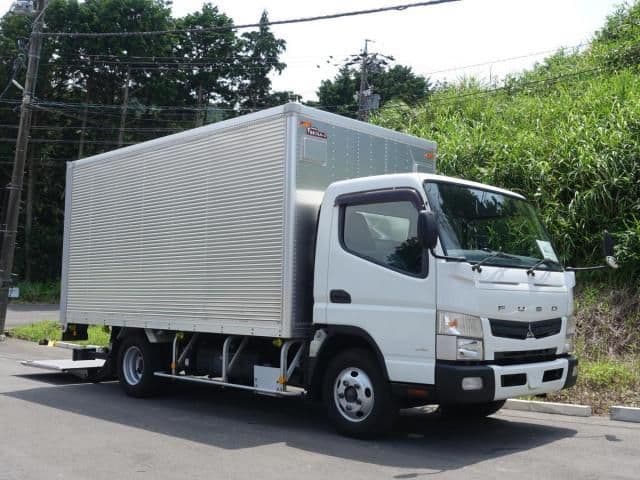 MITSUBISHI CANTER