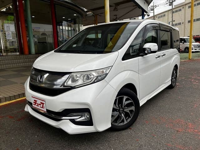HONDA STEPWAGON SPADA