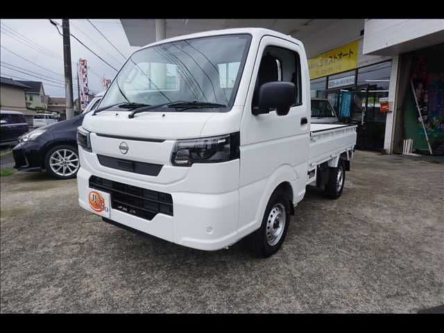 NISSAN CLIPPER truck 4WD