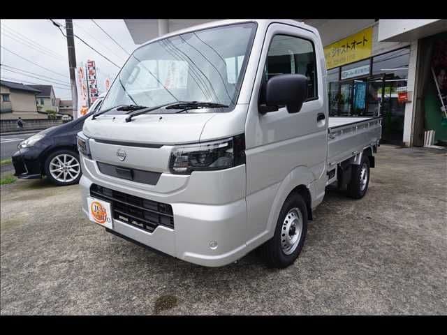 NISSAN CLIPPER truck 4WD