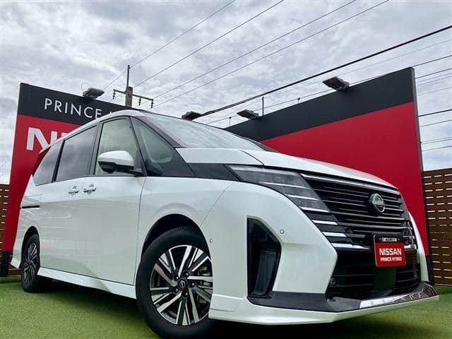 NISSAN SERENA WG
