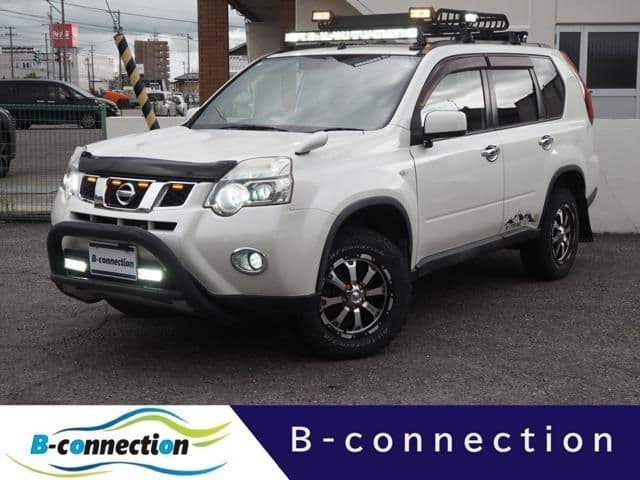 NISSAN X-TRAIL 4WD